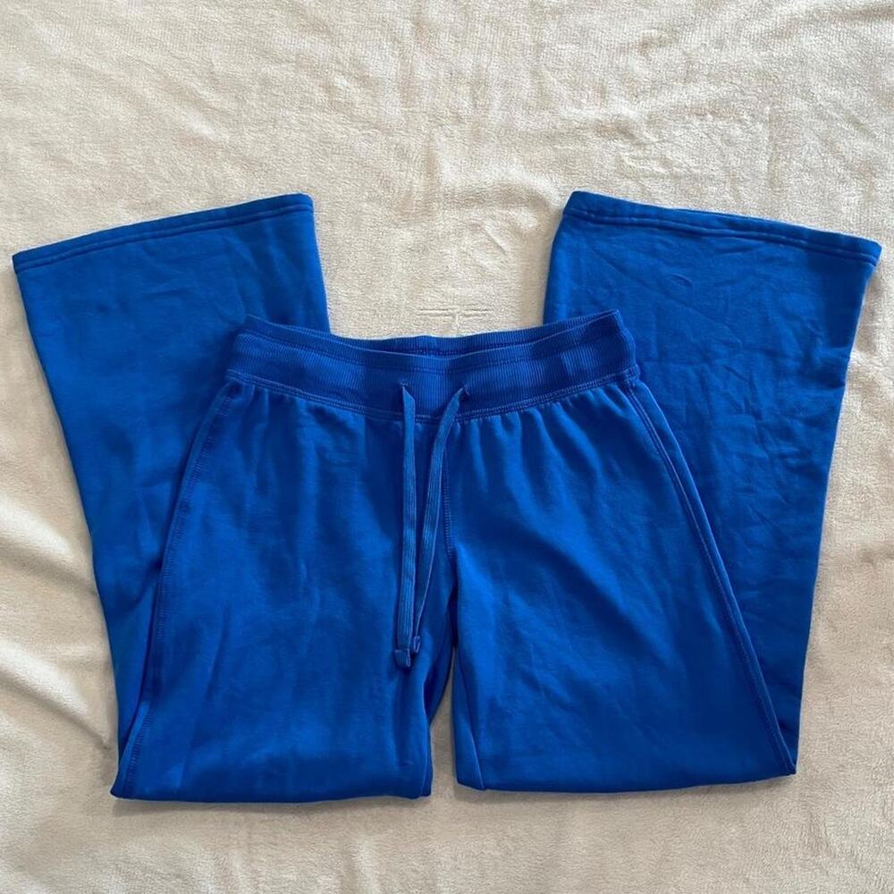 Sunday Retreat Low Rise Y2K Royal Blue Sweatpants Small
